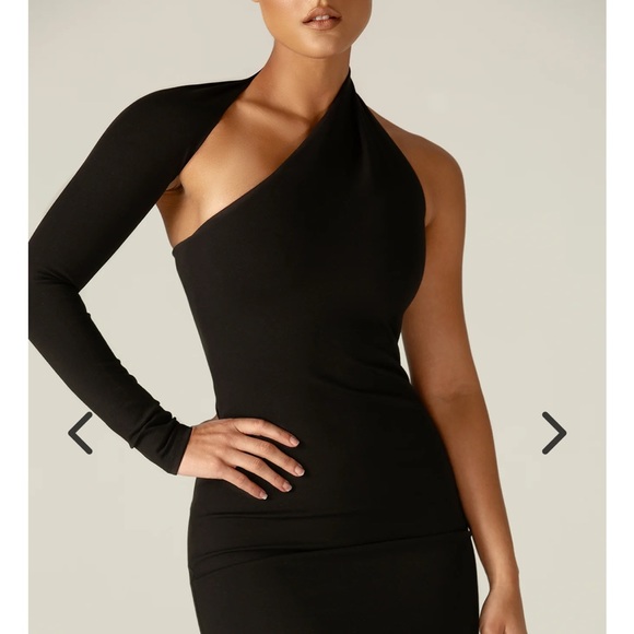 Alieva Dasha Women’s Modern One Shoulder fitted Dress (size medium) - Picture 3 of 11